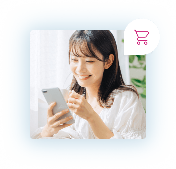 スマホを持つ女性